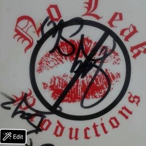 Meet your Posher, Gregory